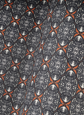 Pilka kišeninė nosinaitė geometriniu raštu