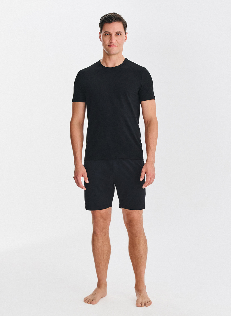 Dvejų juodos spalvos vyriškų T marškinėlių pakuotė