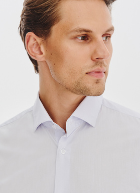 Žydri vyriški marškiniai su kontrastingu apvadu