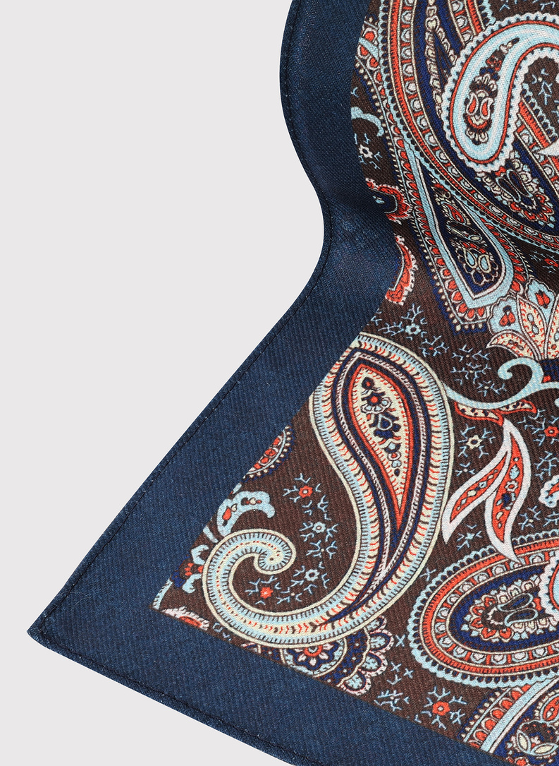 Dvipusė vyriška kišeninė nosinaitė peislio raštu