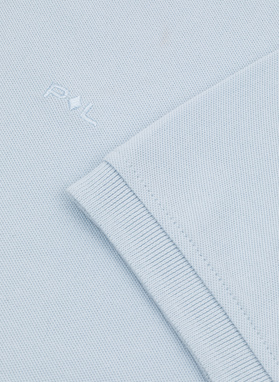 Žydros spalvos polo T marškinėliai be raštų