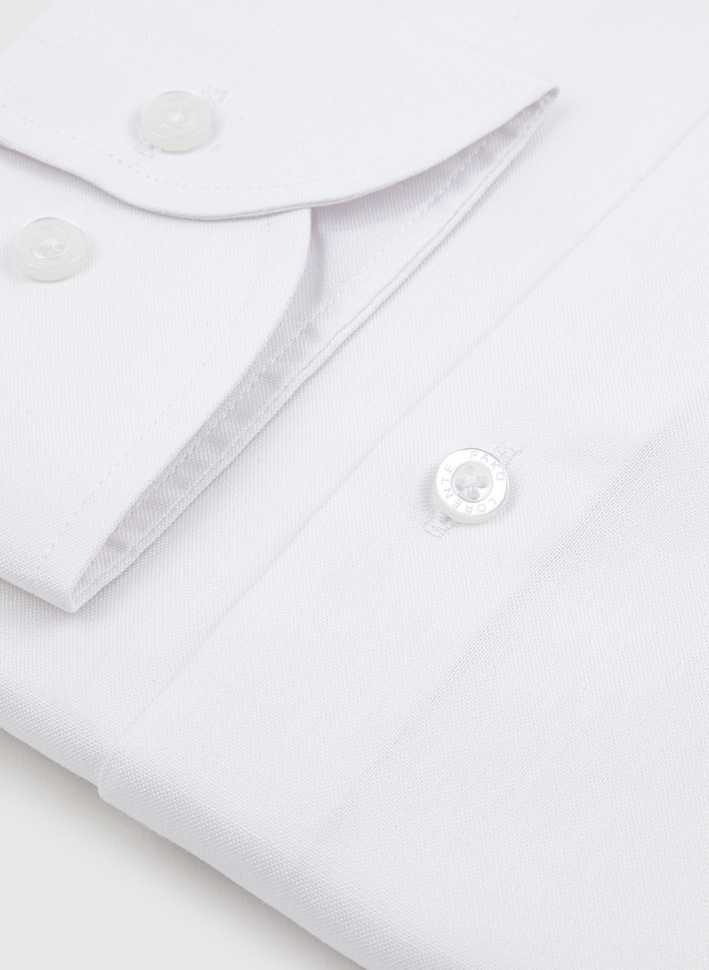 Balti vyriški marškiniai ilgomis rankovėmis