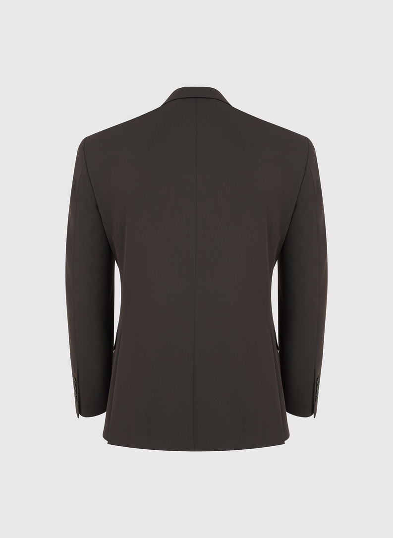 Tamsiai rudas vyriškas kostiumas