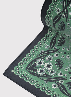 Žalia kišeninė nosinaitė gėlių raštu