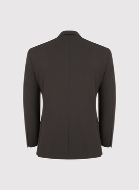 Tamsiai rudas vyriškas kostiumas