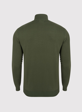 Žalias megztinis su užtrauktuku sagstoma aukšta stačia apykakle