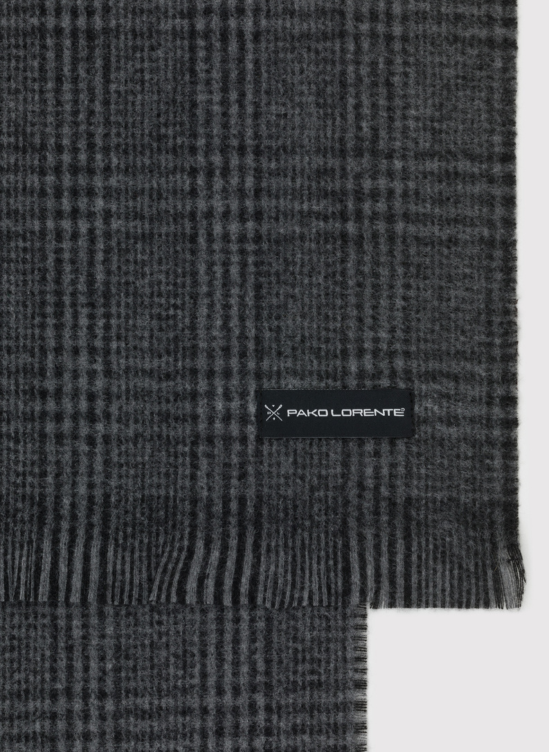 Pilkas languotas vyriškas šalikas