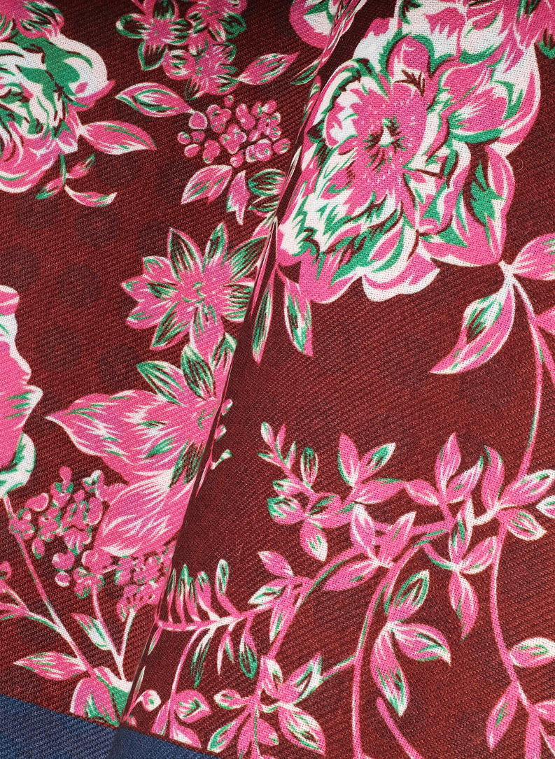 Dvipusė vyriška kišeninė nosinaitė su gėlėmis