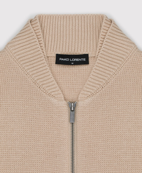 Smėlinės spalvos sagstomas kardiganas