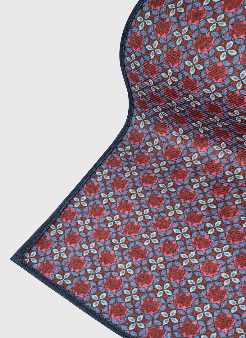 Dvipusė vyriška kišeninė nosinaitė peislio raštu