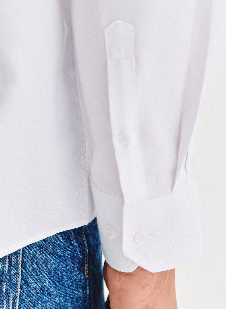 Balti vyriški marškiniai