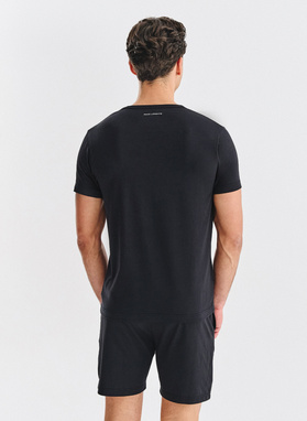 Juoda vyriška pižama su medvilne