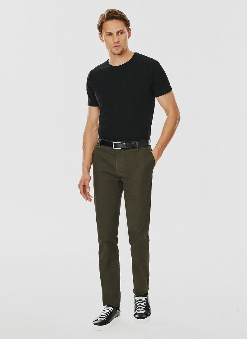 Žalios spalvos vyriškos kelnės be raštų