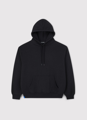 Juodas vyriškas treningas su bluzonu su gobtuvu