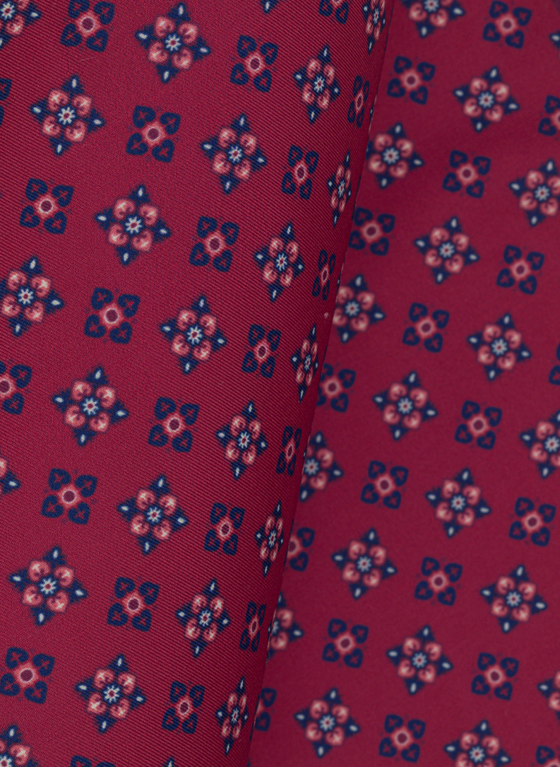 Vyšninė kišeninė nosinaitė gėlytėmis