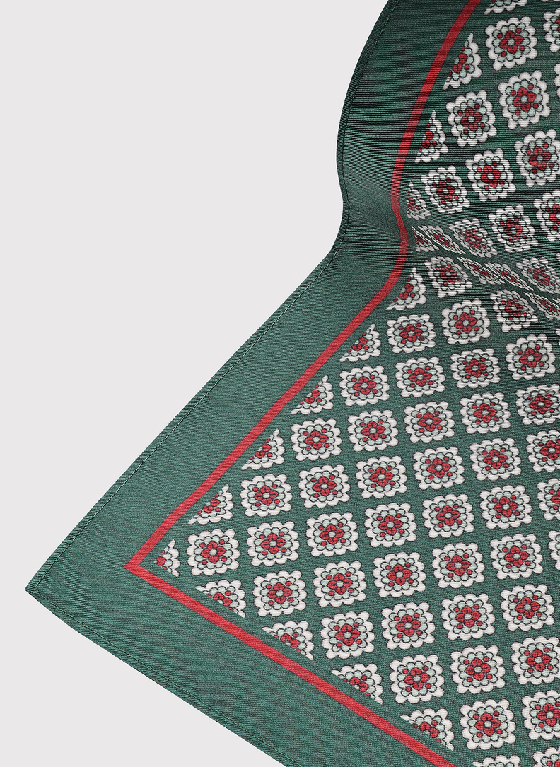 Žalia kišeninė nosinaitė mikroraštu