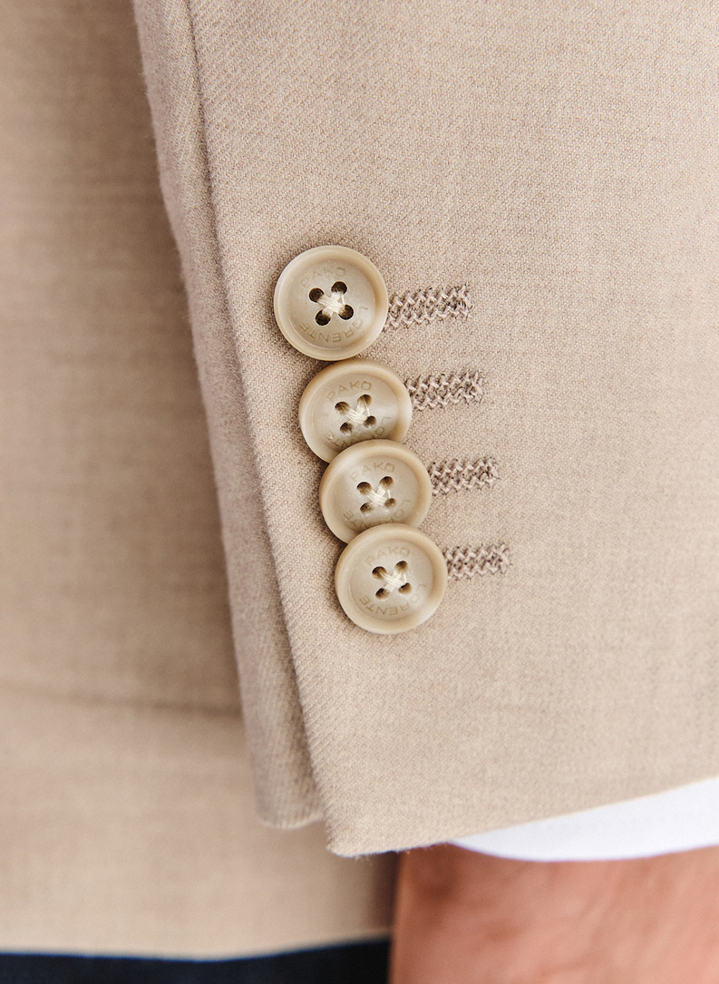 Smėlinis vyriškas švarkas