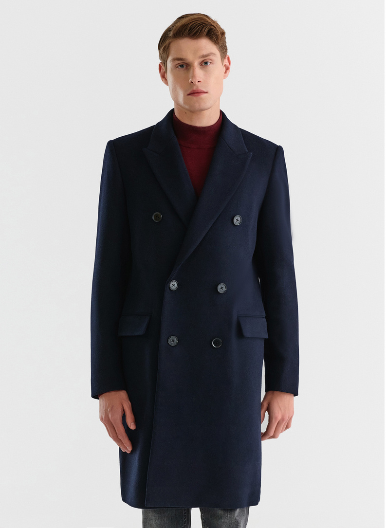 Tamsiai mėlynos spalvos dvieilis vyriškas lietpaltis