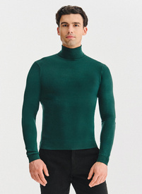 Tamsiai žalias vyriškas golfas be raštų