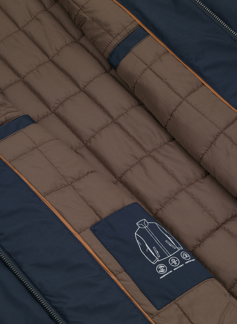 Tamsiai mėlyna vyriška striukė