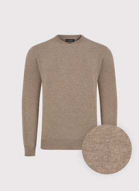 Vyriškas megztinis V apykakle