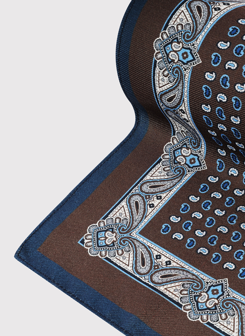 Dvipusė vyriška kišeninė nosinaitė