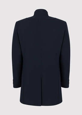 Tamsiai mėlynas vyriškas lietpaltis dviguba apykakle