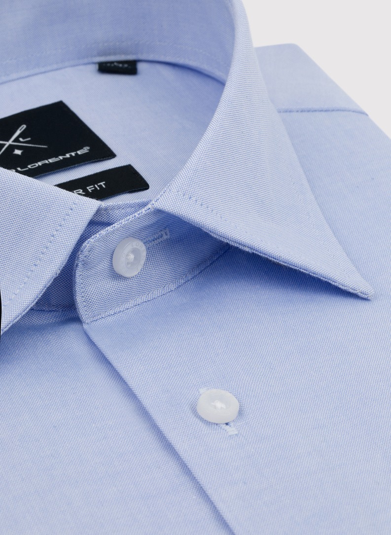 Mėlyni vyriški marškiniai ilgomis rankovėmis