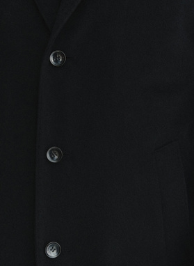 Juodas vyriškas lietpaltis su vilna