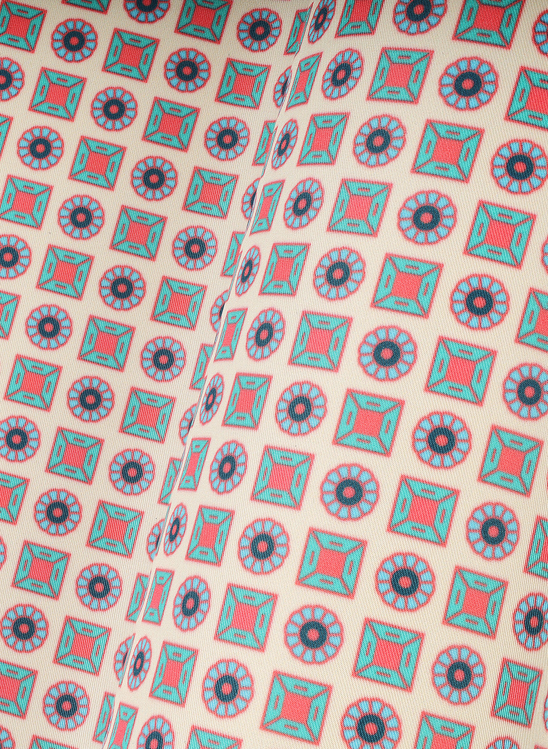 Smėlinė kišeninė nosinaitė spalvotu mikroraštu