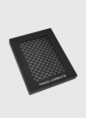 Juodas vyriškas šalikas su baltu žiedu su PL spaudu