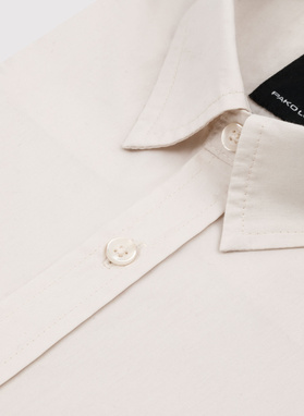 Nebalintos drobės spalvos „Regular Fit“ kirpimo vyriški marškiniai