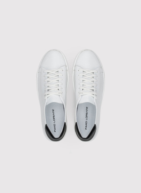 Balti vyriški odiniai sportbačiai su juodu įsiuvu