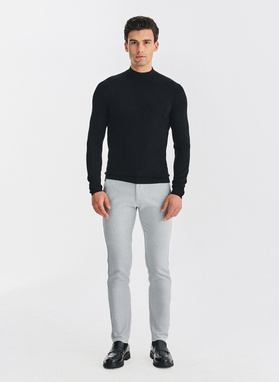 Juodas vyriškas pusgolfis