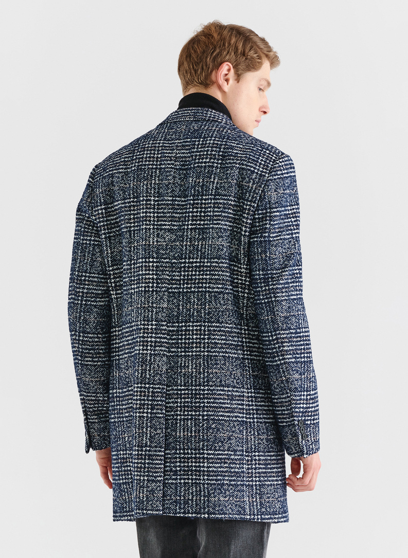 Tamsiai mėlynas languotas vyriškas lietpaltis