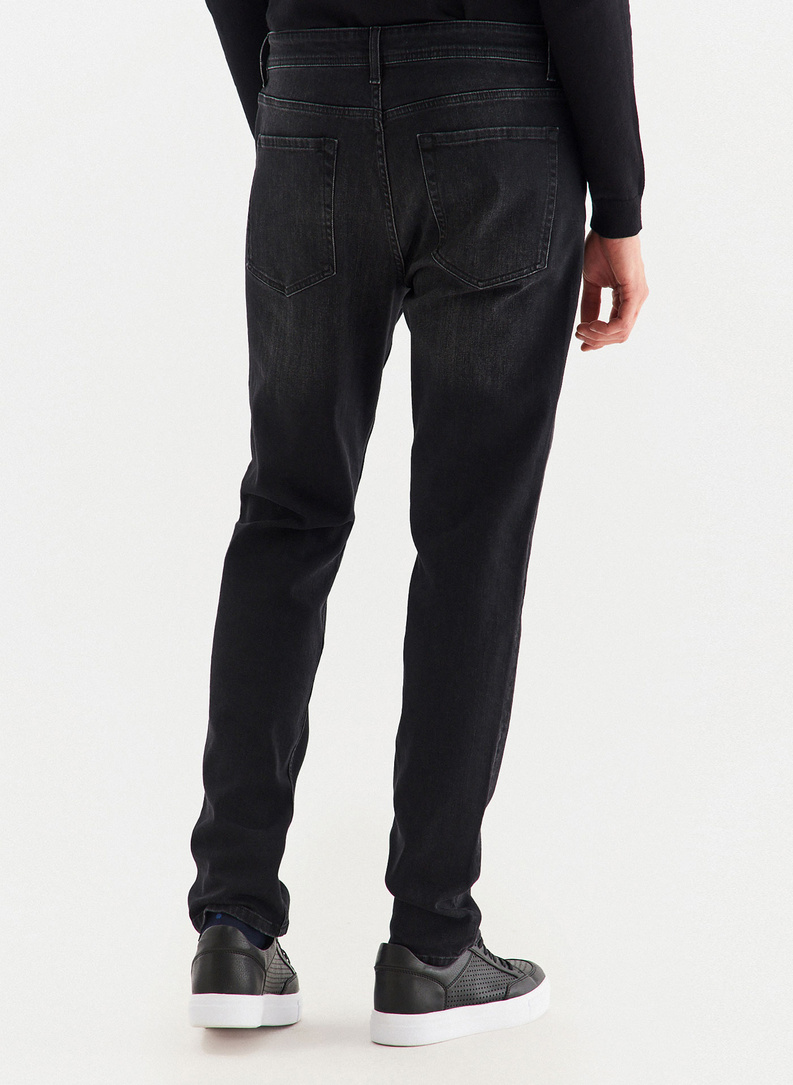 Juodos vyriškos džinsinės kelnės