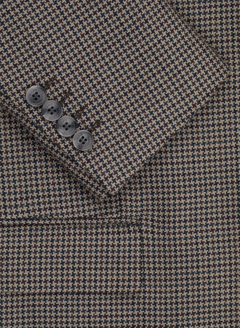 Vilnonis švarkas smulkiais langeliais