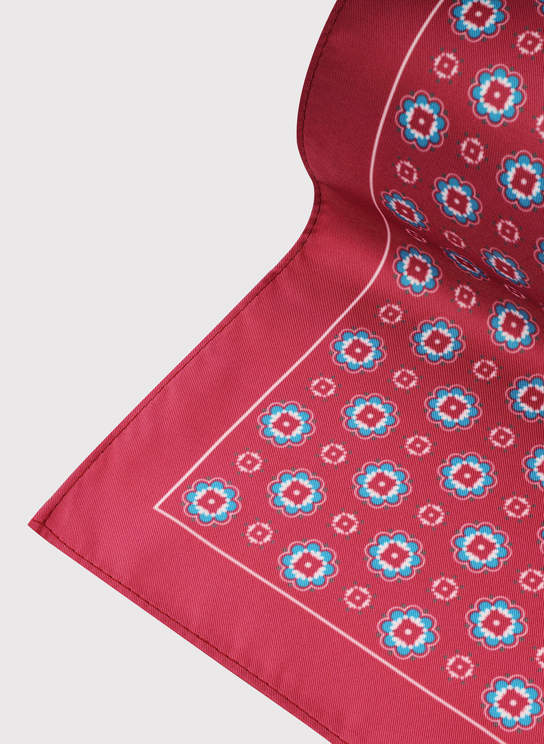 Rožinė raštuota kišeninė nosinaitė