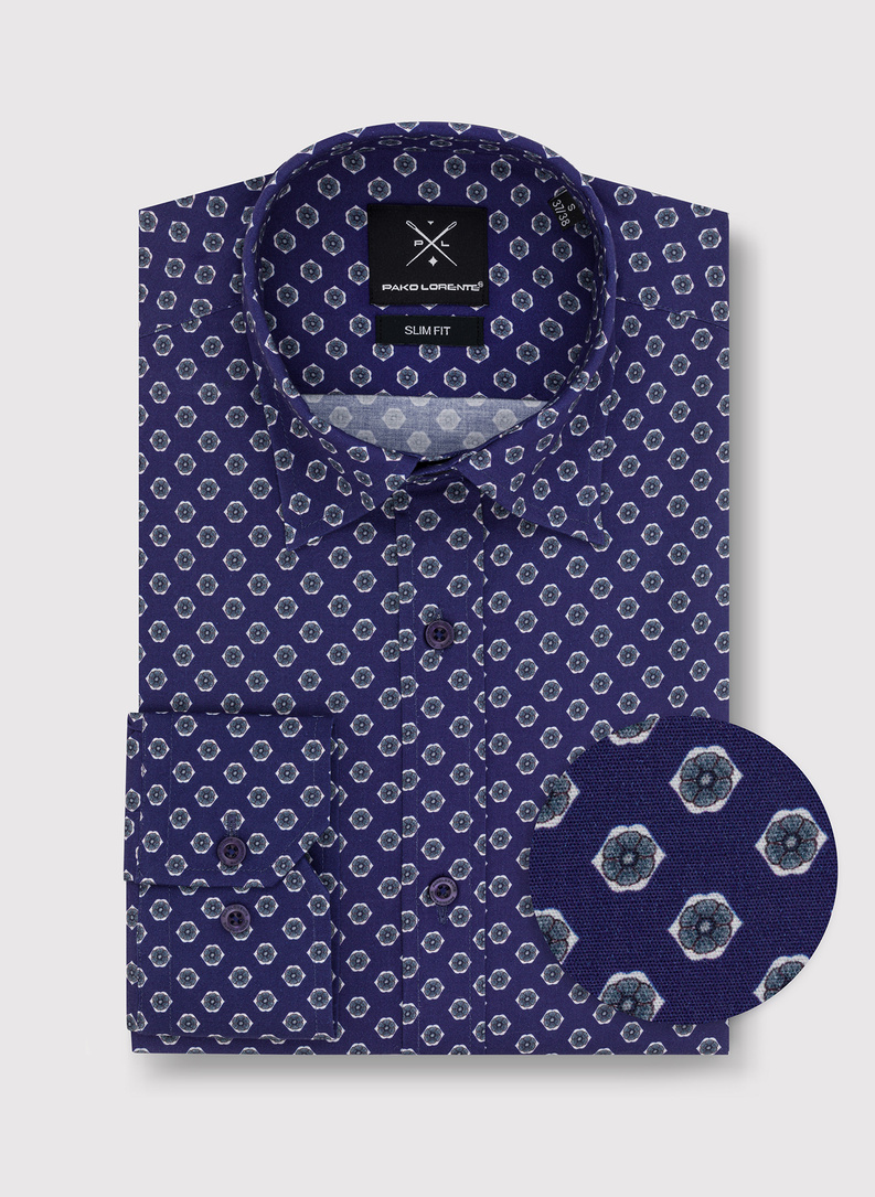 Tamsiai mėlyni vyriški marškiniai gėlytėmis