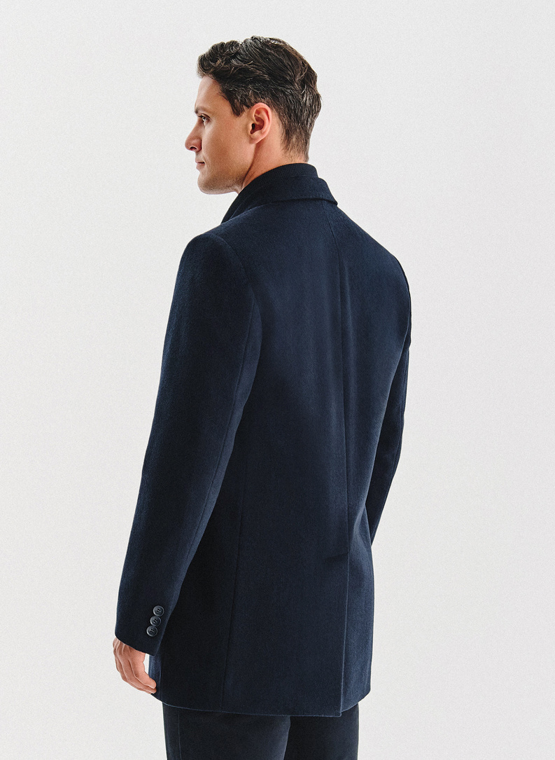 Tamsiai mėlynas vyriškas lietpaltis su vilna