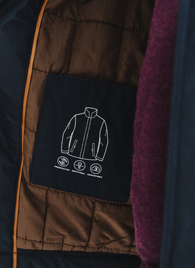 Tamsiai mėlyna vyriška striukė