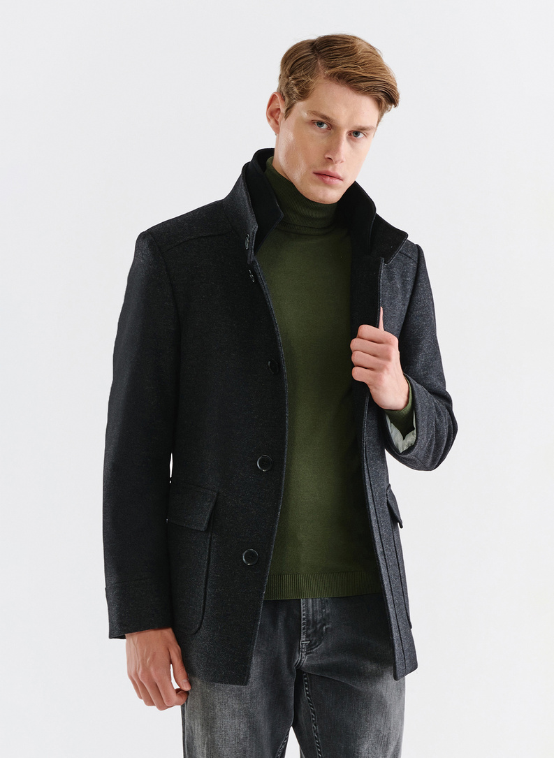 Pilkas trumpas vyriškas lietpaltis su vilna ir kašmyru