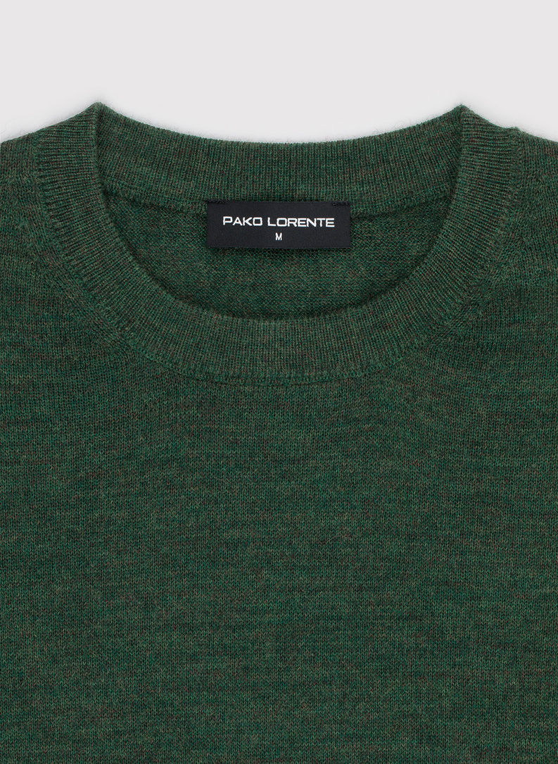 Žalias vyriškas megztinis su vilna