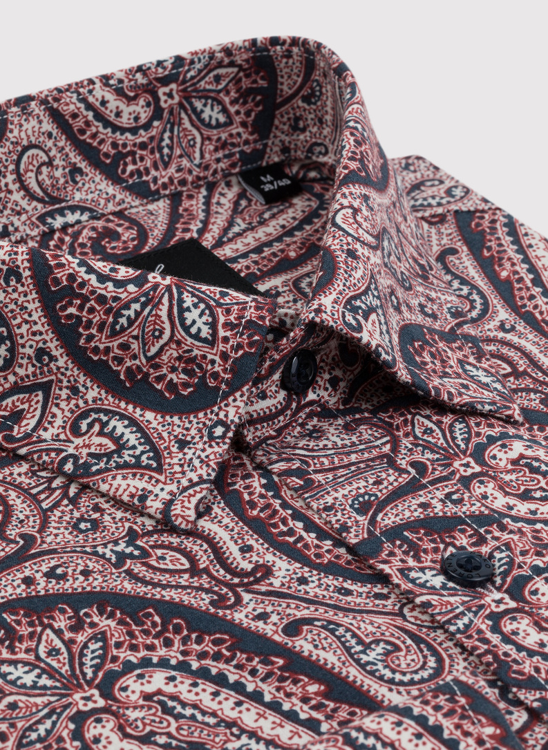 Vyšniniai vyriški marškiniai peislio raštu