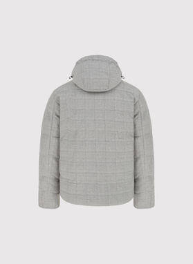 Pilka languota striukė su nusegamu gobtuvu