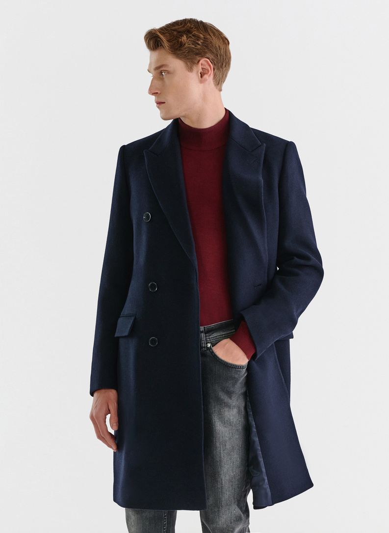 Tamsiai mėlynos spalvos dvieilis vyriškas lietpaltis