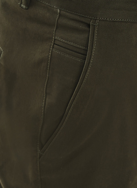 Žalios spalvos vyriškos kelnės be raštų