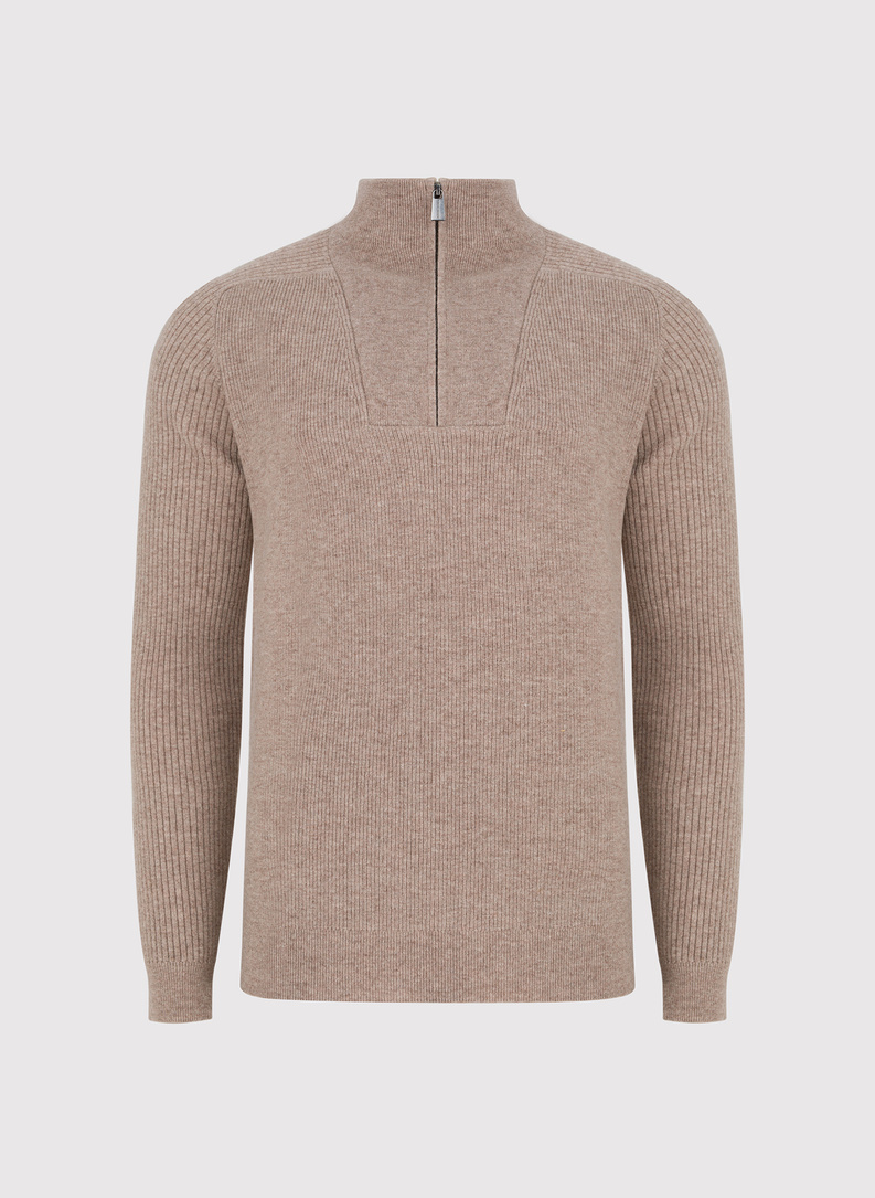 Smėlinis megztinis su prasegama stačia apykakle