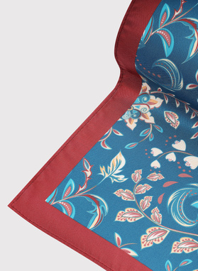 Mėlyna kišeninė nosinaitė gėlių raštu