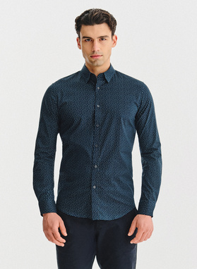 Tamsiai mėlyni marškiniai geometriniu raštu